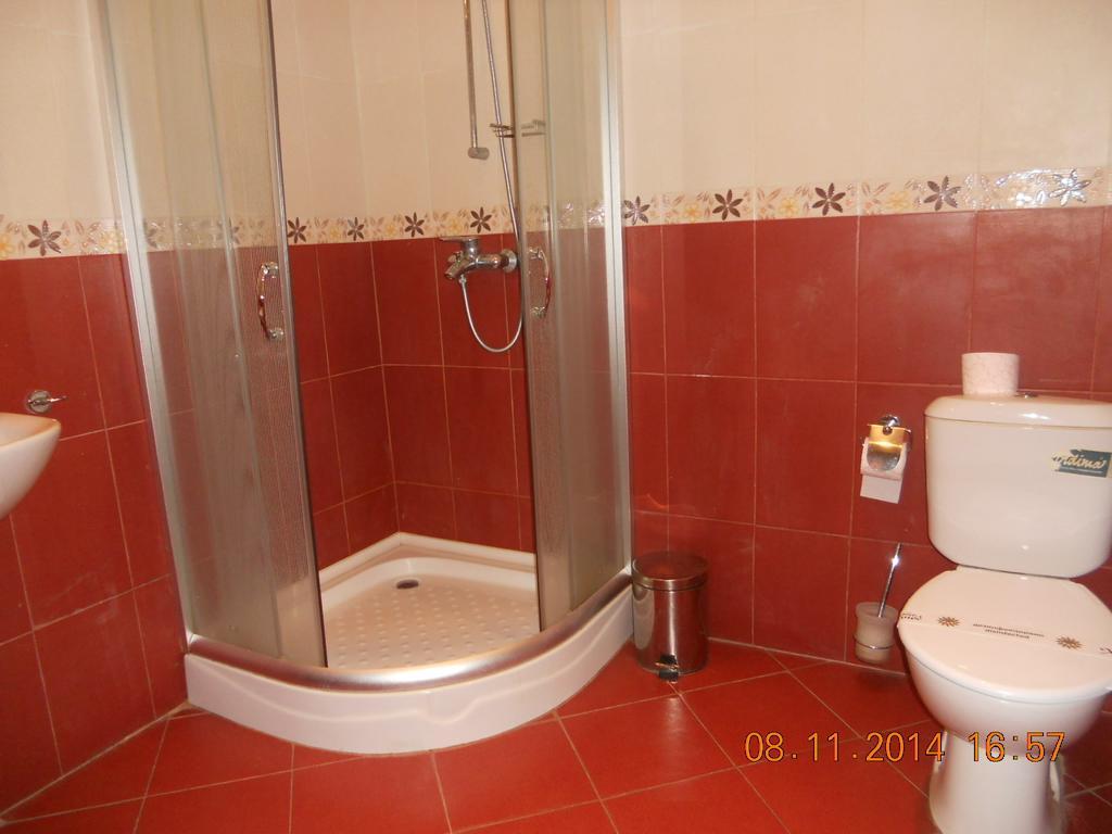 Family Hotel Helios Sevlievo Dış mekan fotoğraf